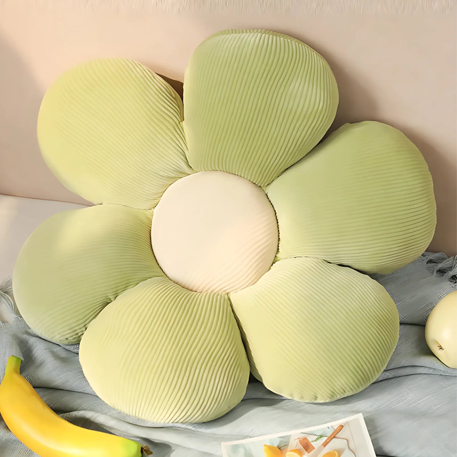 Bay window pillow