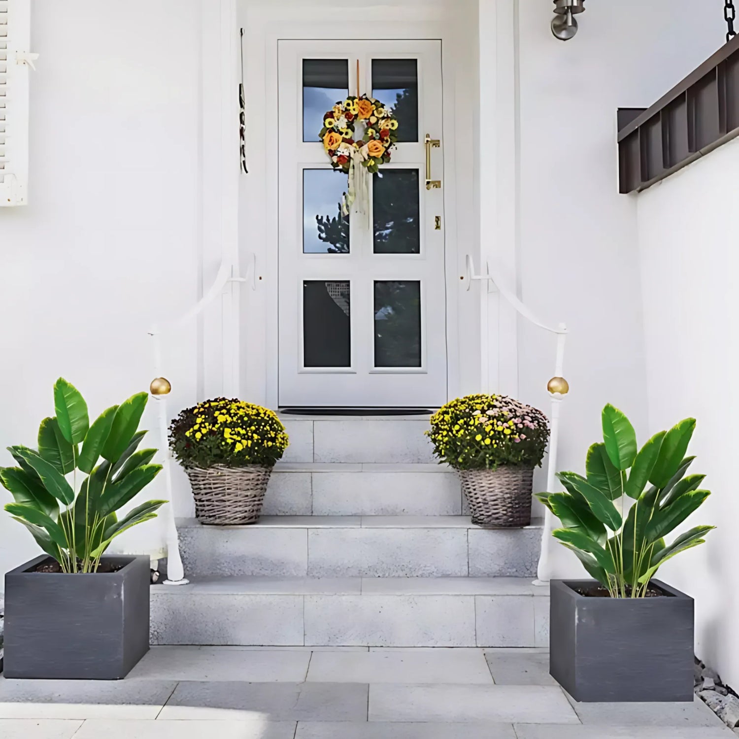 Realistic palm plant