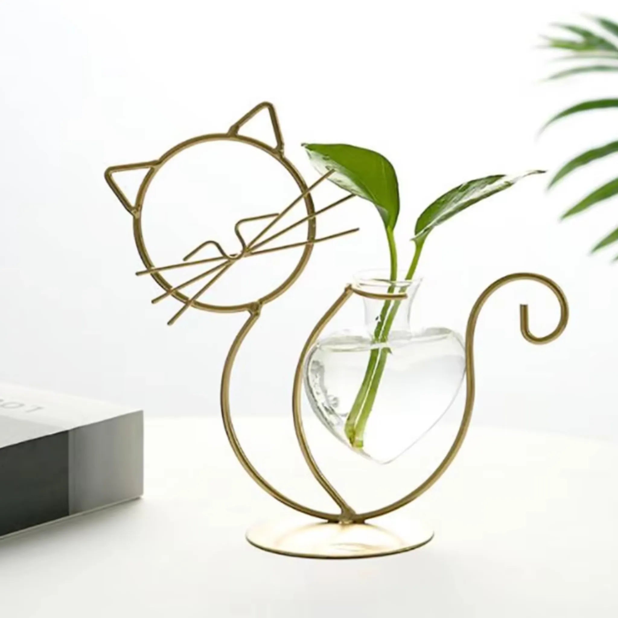 Cute hydroponic decor