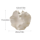 Tabletop ceramic centrepiece