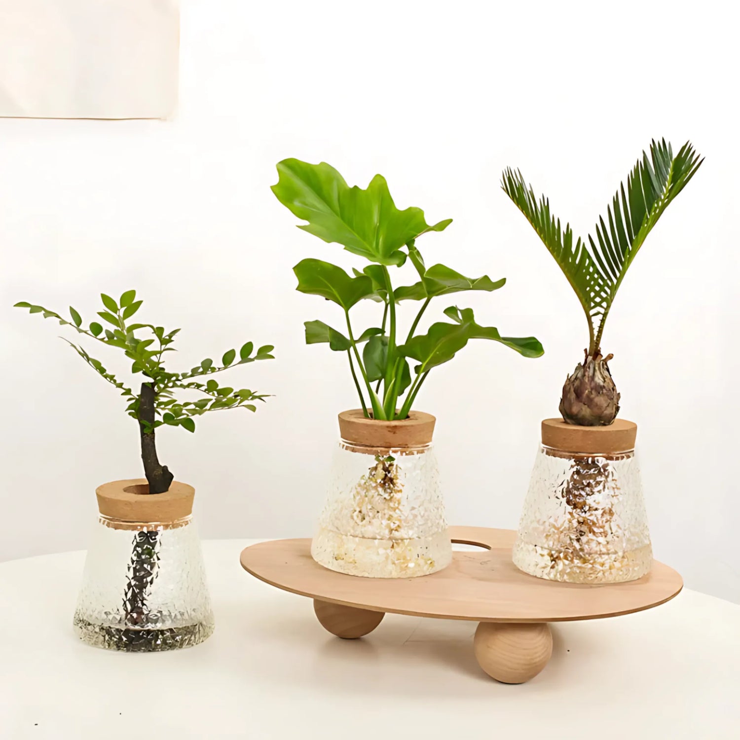Decorative glass vase