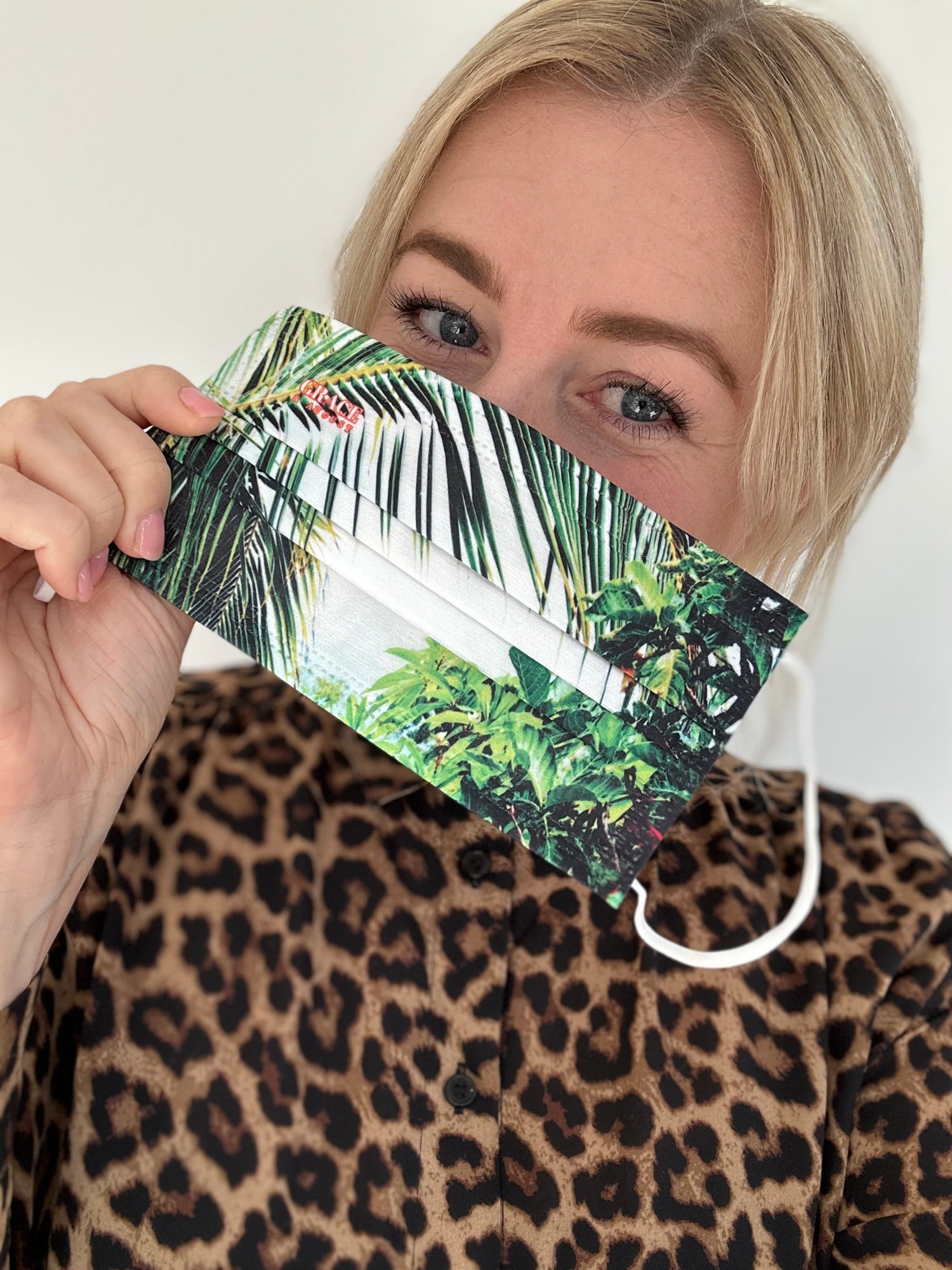 Medical Grade Face Masks Disposable |  Patterned Medical Mask Island Holiday Print |  10 Pack Adult