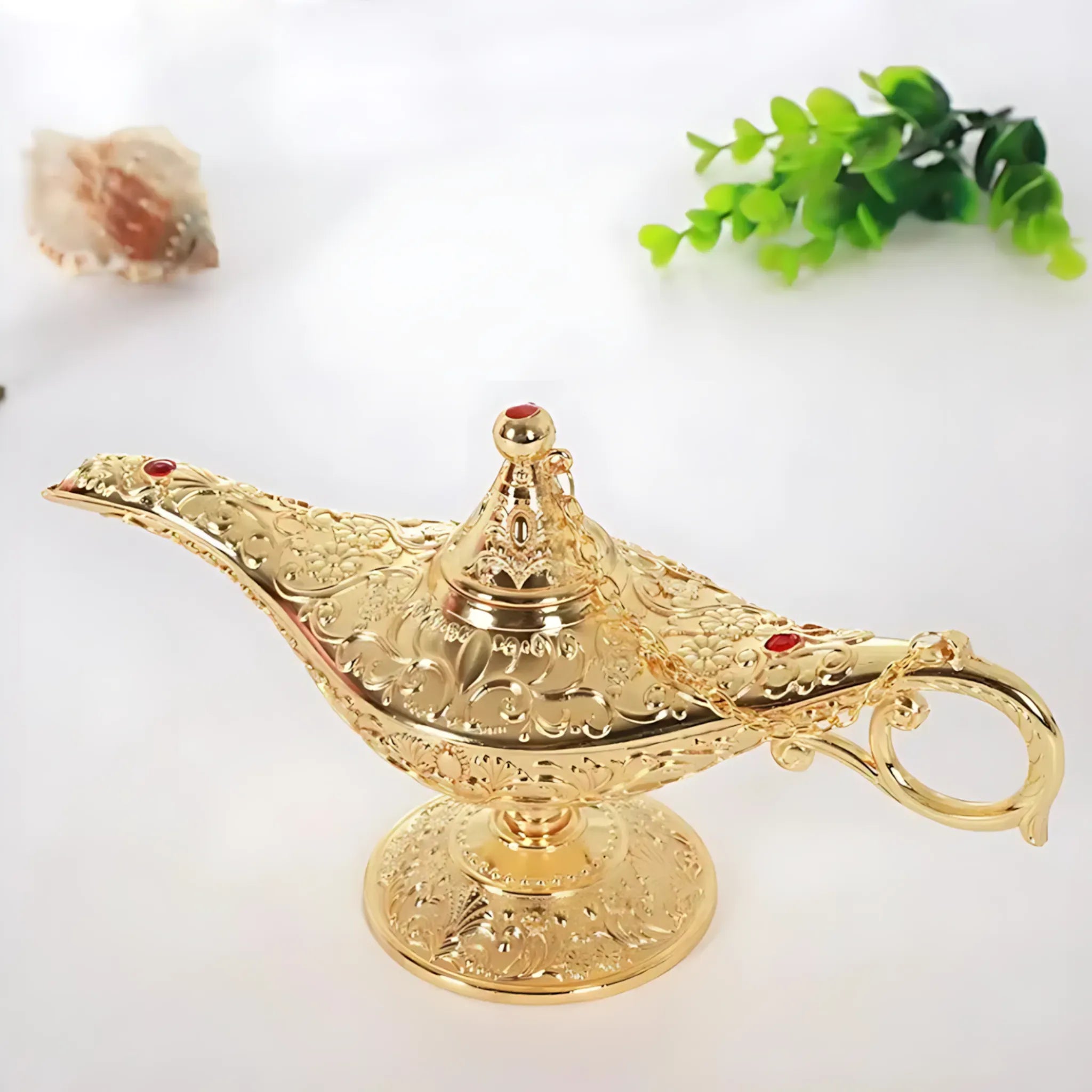 Aladdin Lamp – Vintage Metal Wishing Ornament for Home Gold Lamp