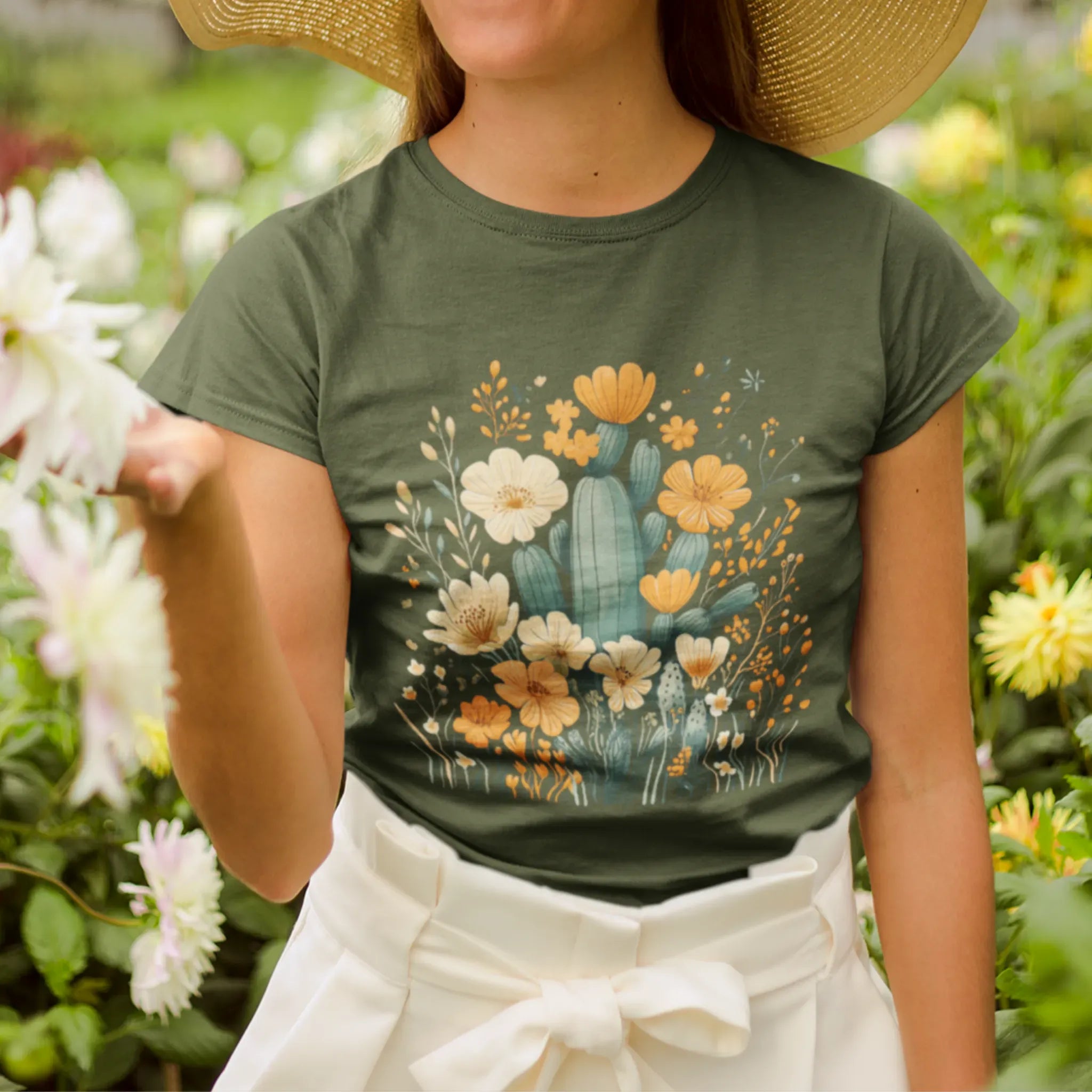 Cactus & Petals T-Shirt Military Green / S T-Shirt
