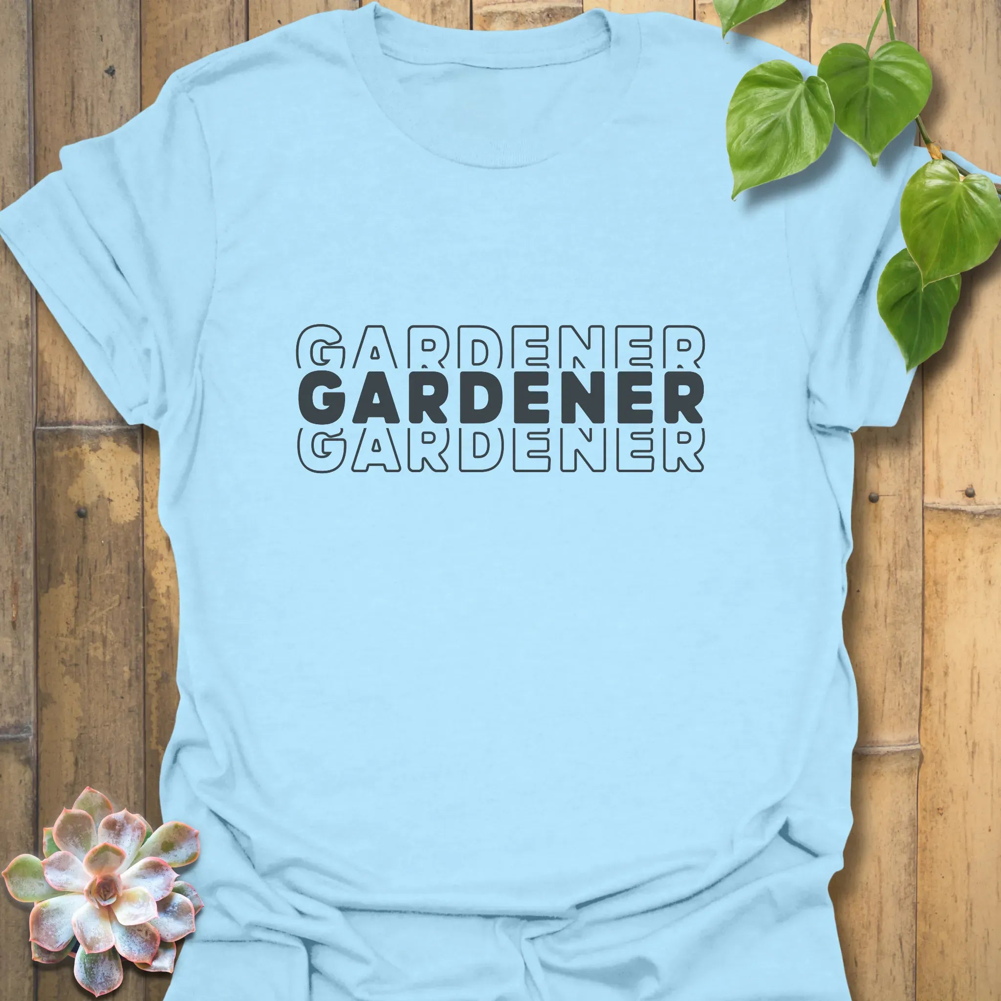Gardener T-shirt Light Blue / S T-Shirt