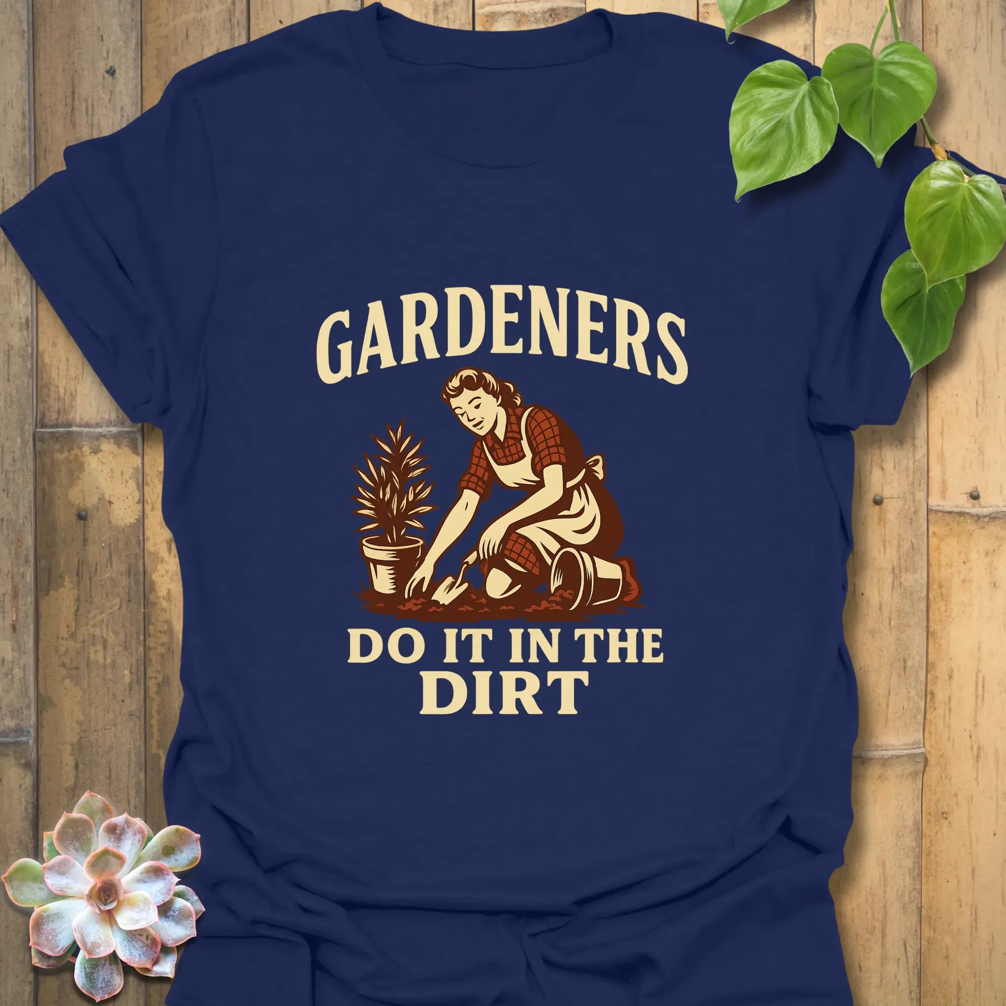 Gardeners T-shirt Navy / S T-Shirt