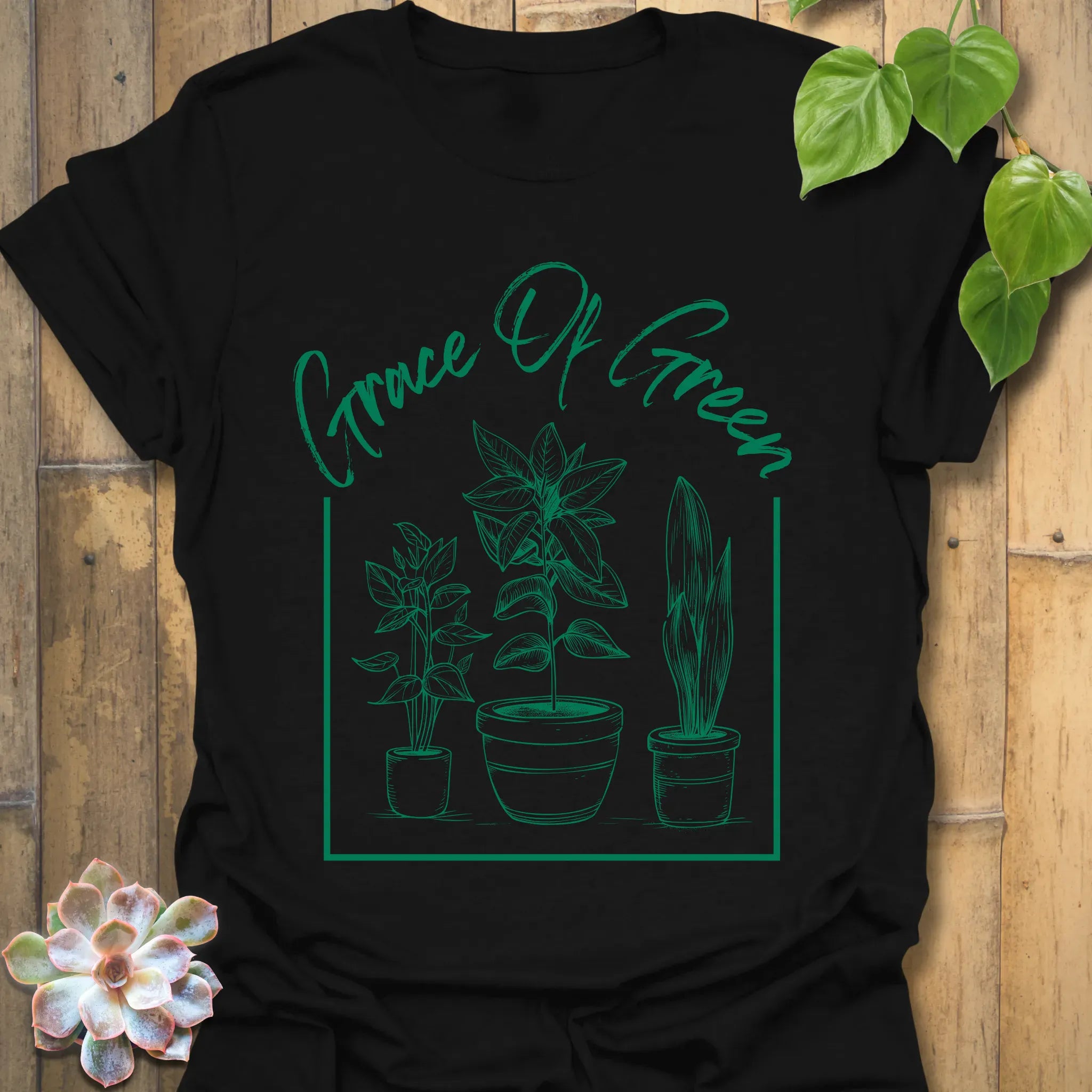 Grace Of Green T-shirt Black / S T-Shirt