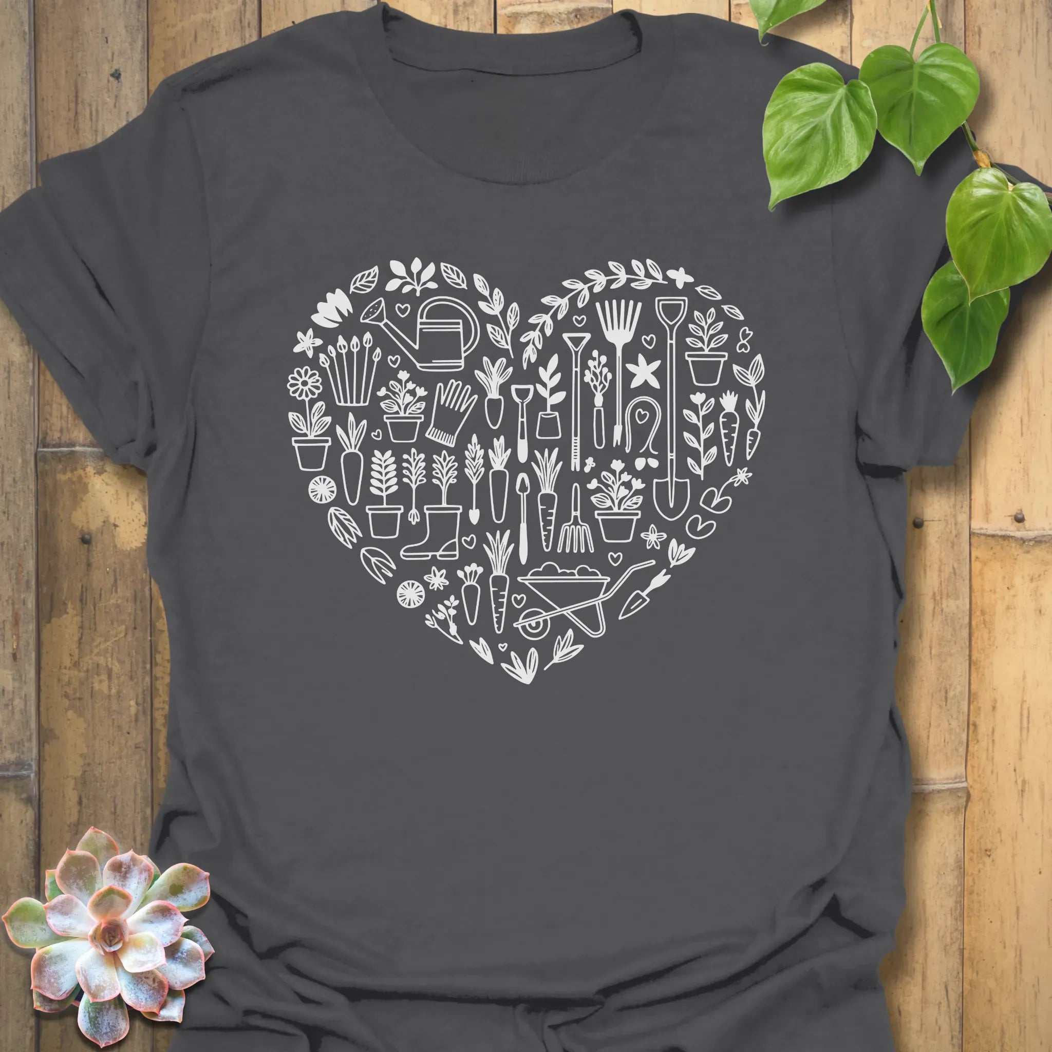 Heart of Gardener T-Shirt Charcoal / S T-Shirt