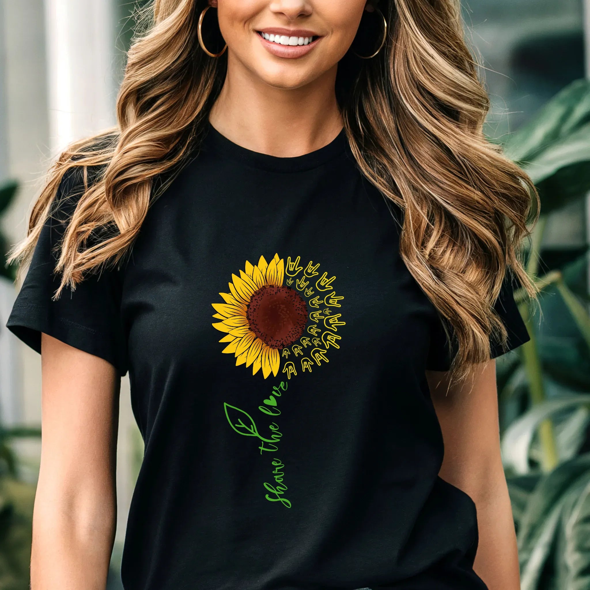 Share The Love T-shirt Black / S T-Shirt