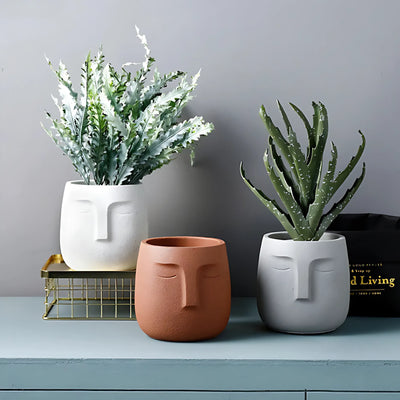 Ceramic flower pot