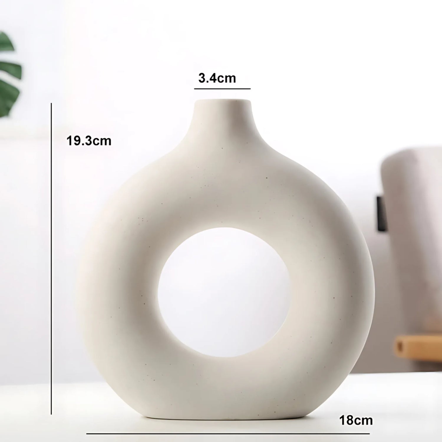 Modern flower vase