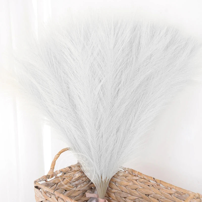 Natural look pampas grass
