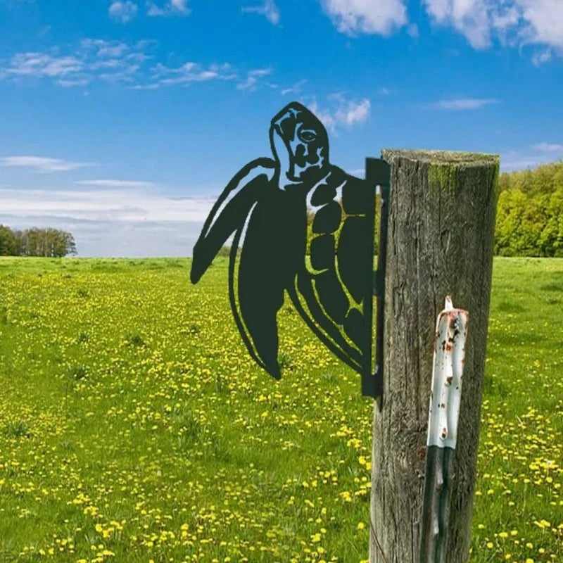 Metal Peeping Animal Wall Art Sculpture