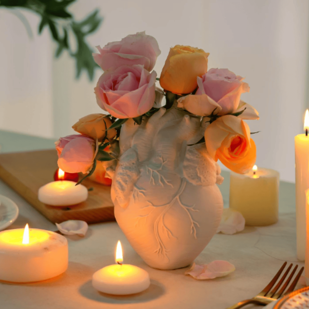 Artistic Anatomical Heart Shape Vase vase