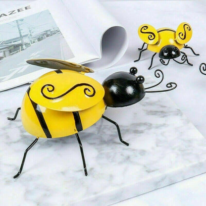 Decorative Metal Bees, Indoor or outdoor Garden Art Bumble Bee Art Set 4 Metal Bumblebee Decor