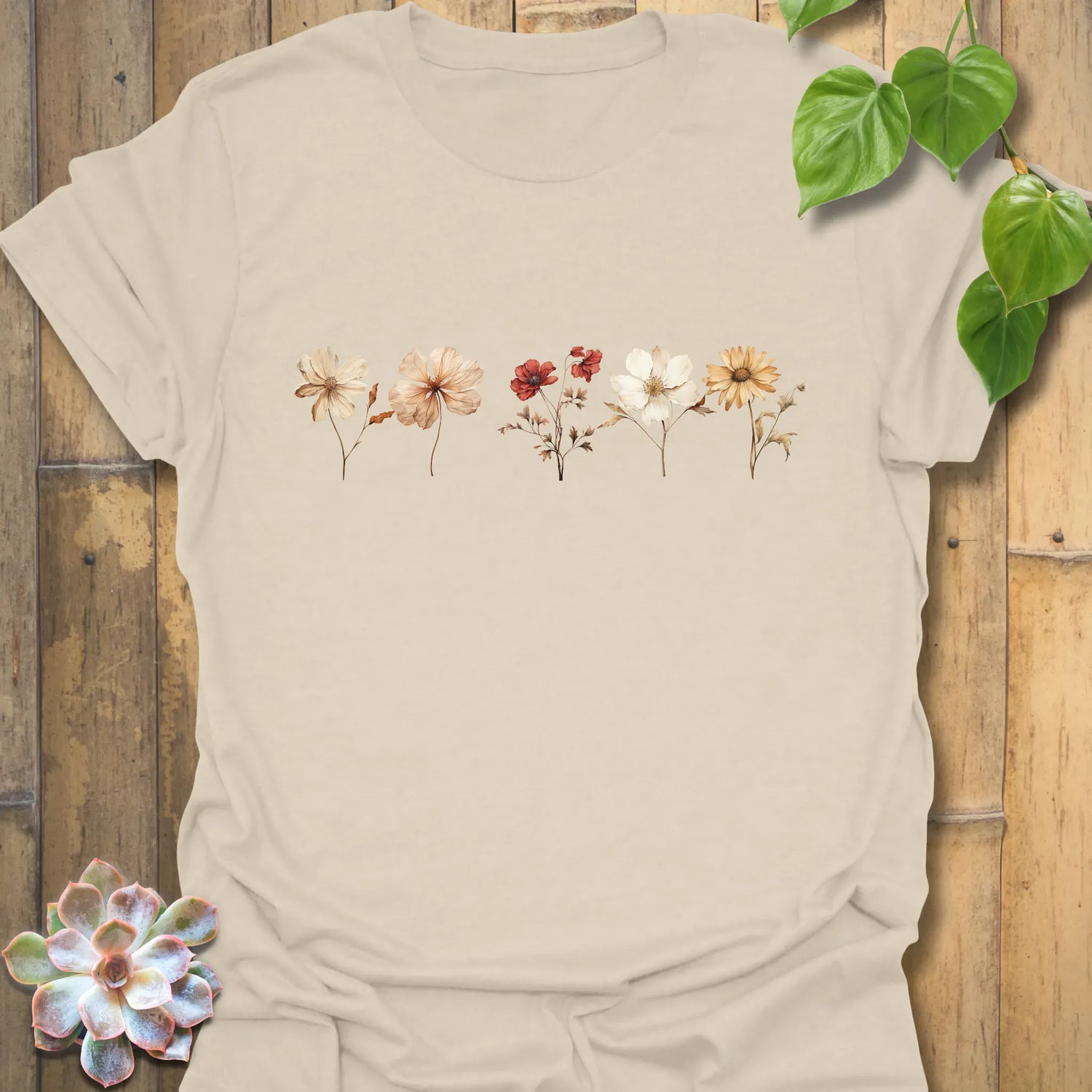 Dried flowers T-shirt Natural / S T-Shirt