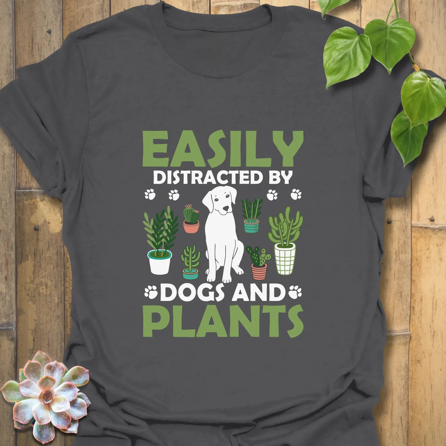 Easily Distracted T-shirt Charcoal / S T-Shirt