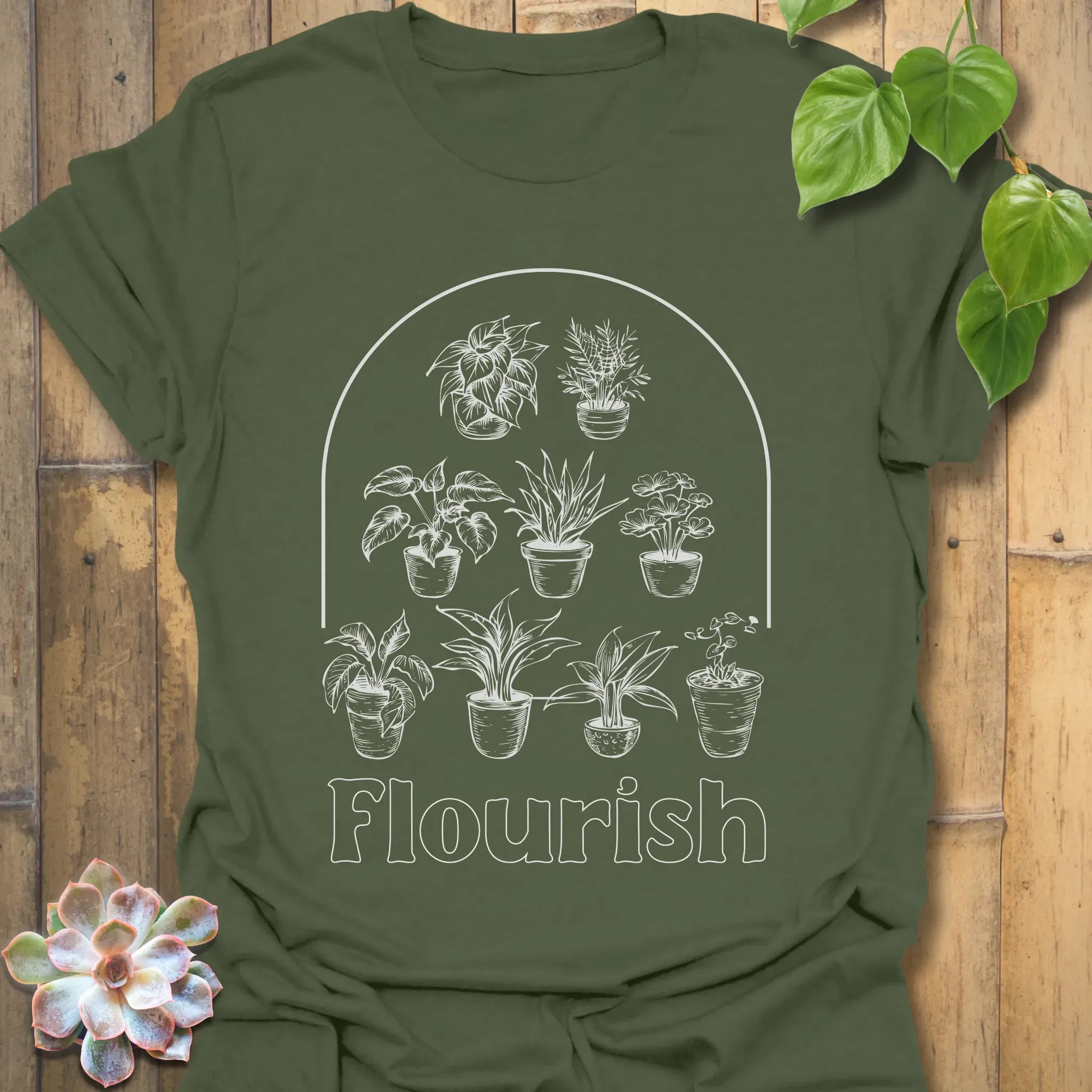 Flourish T-shirt Military Green / S T-Shirt