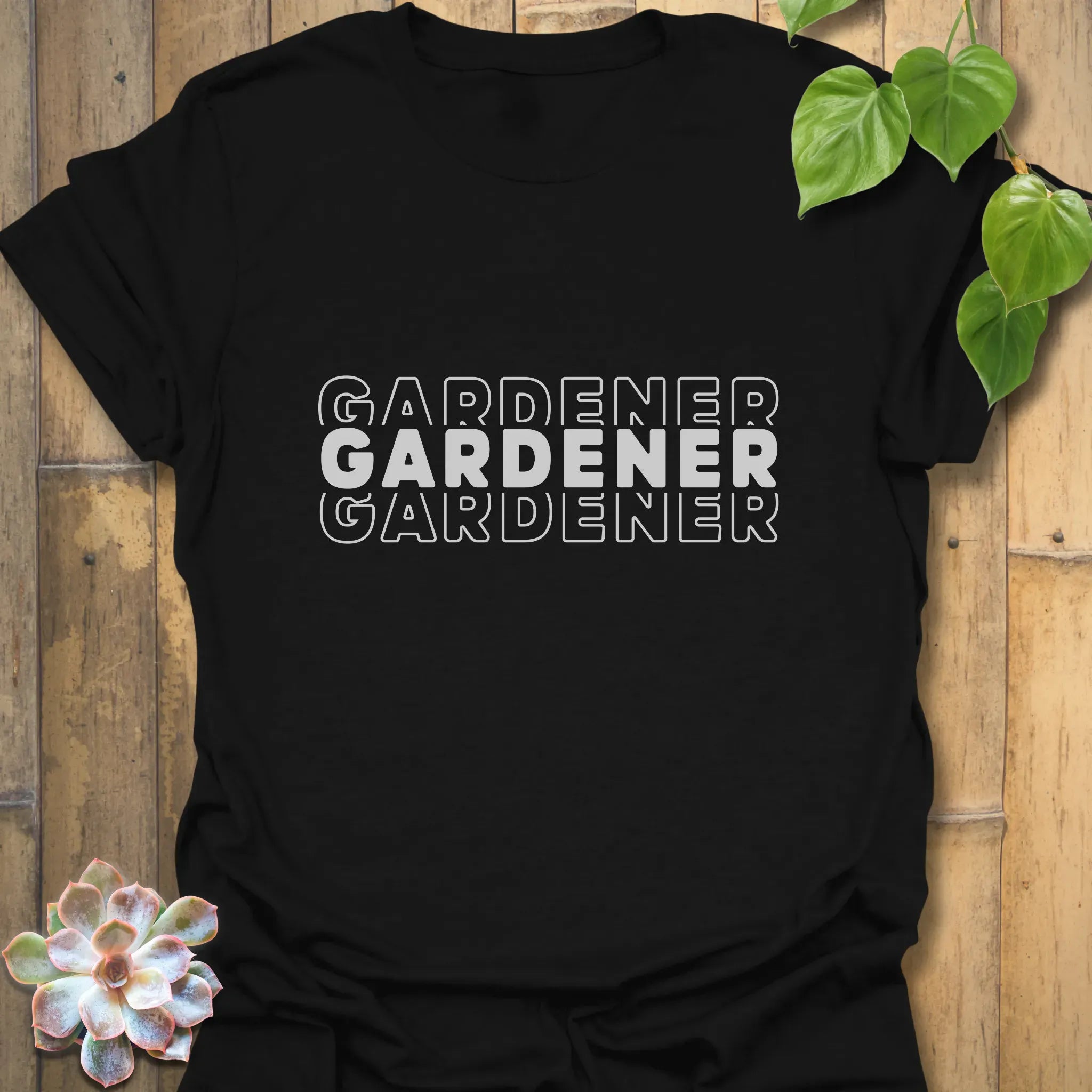 Gardener T-shirt Black / S T-Shirt