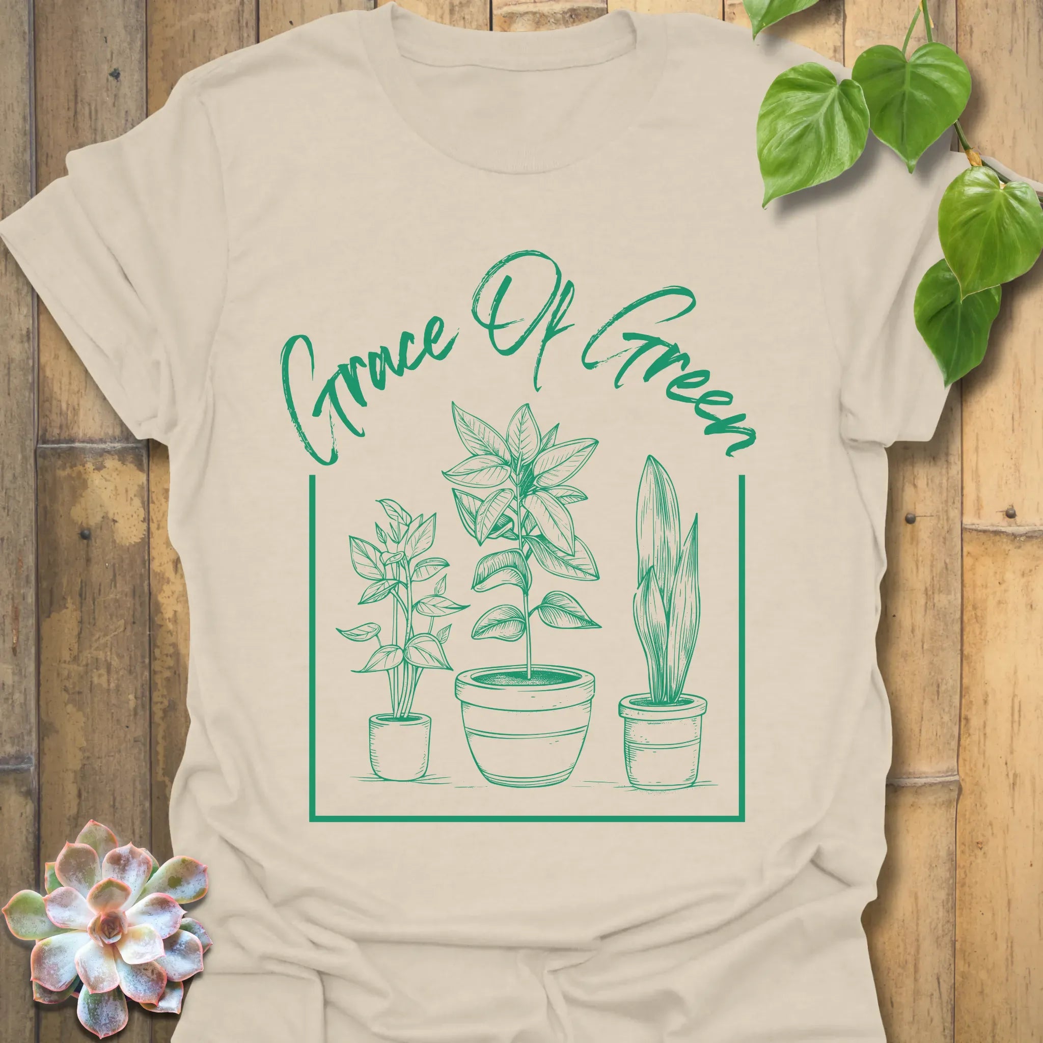 Grace Of Green T-shirt Natural / S T-Shirt