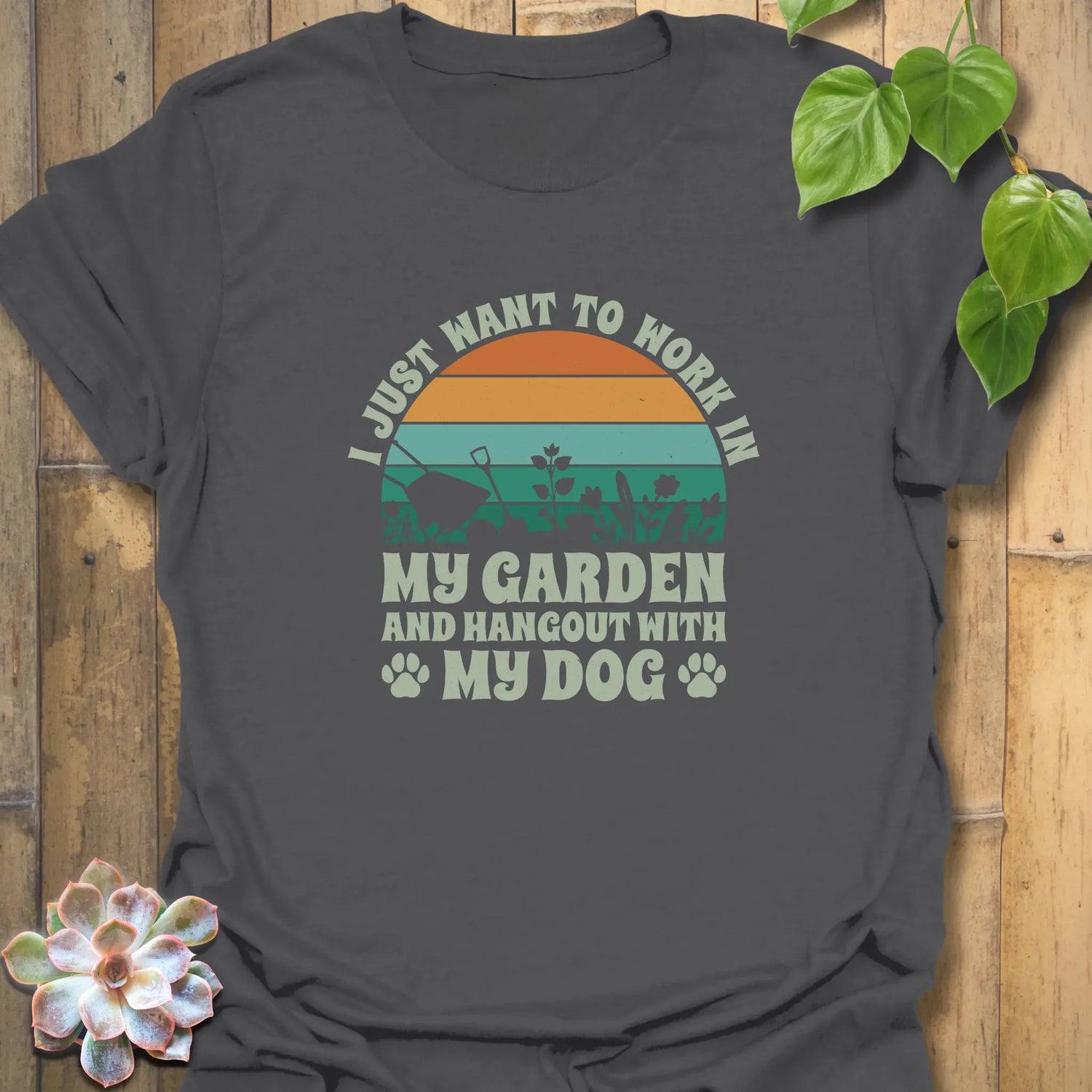 I Just Want to Work in My Garden T-Shirt Charcoal / S T-Shirt