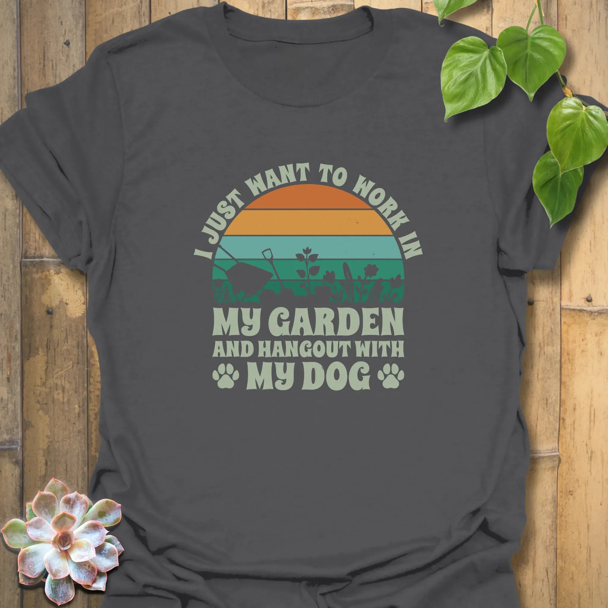 I Just Want to Work in My Garden T-Shirt Charcoal / S T-Shirt