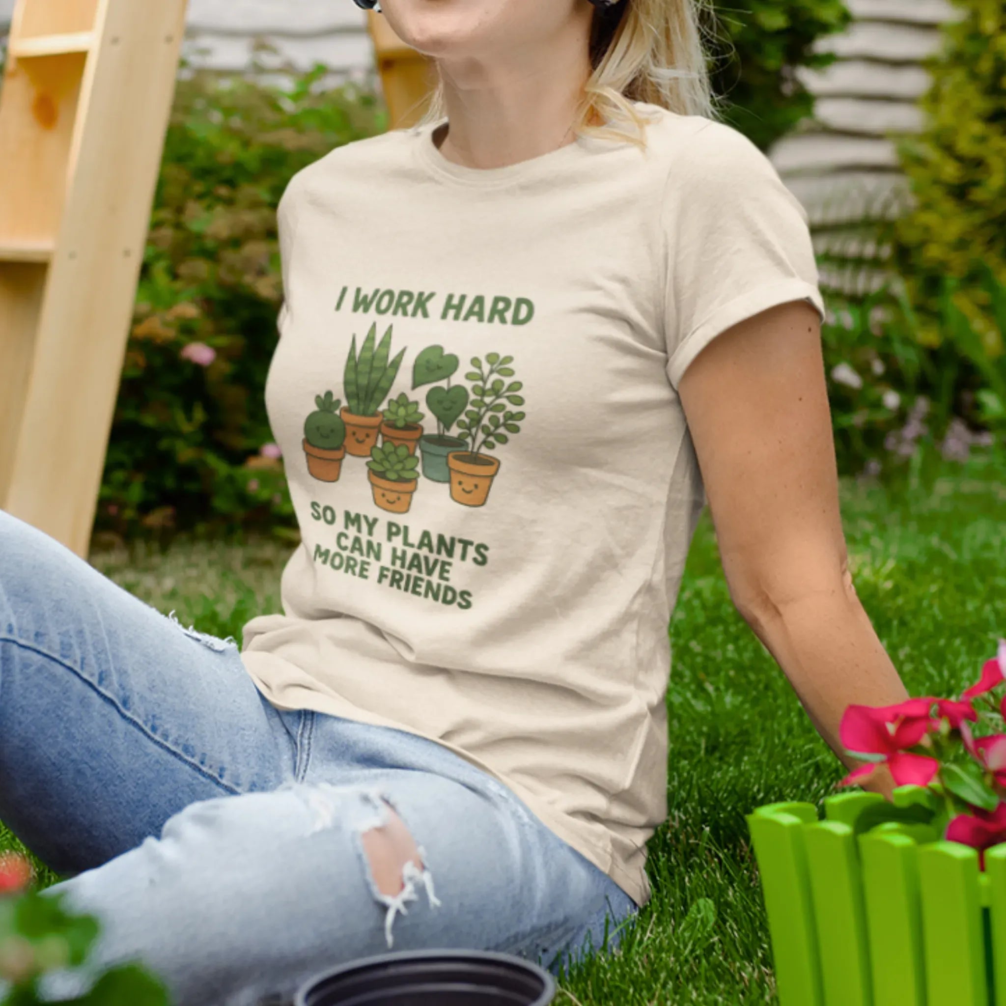 I Work Hard T-shirt Natural / S T-Shirt