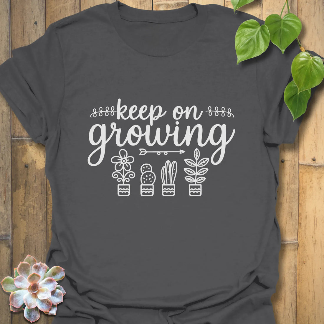 Keep On Growing T-shirt Charcoal / S T-Shirt
