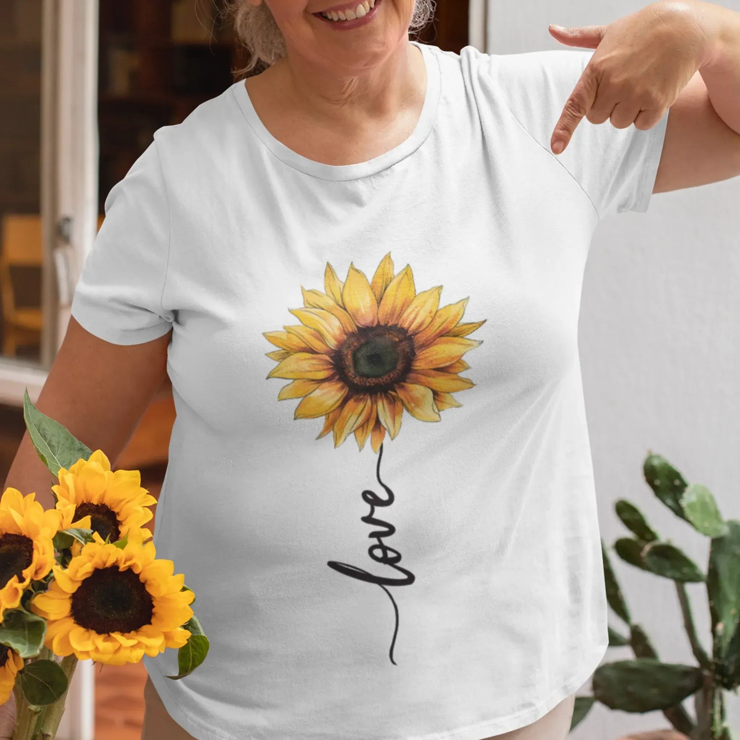 Love Sunflower T-shirt White / S T-Shirt