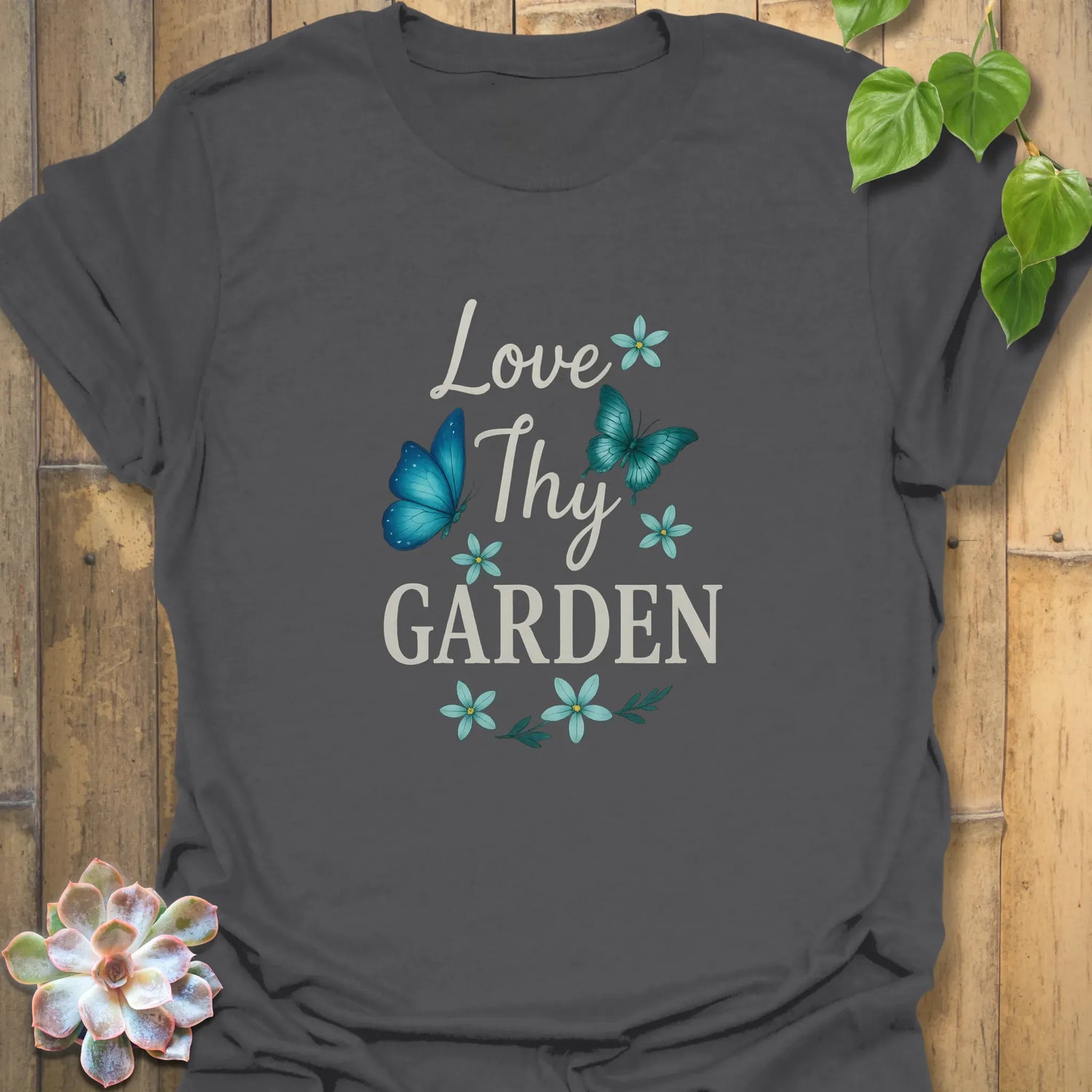 Love Thy Garden T-shirt Charcoal / S T-Shirt