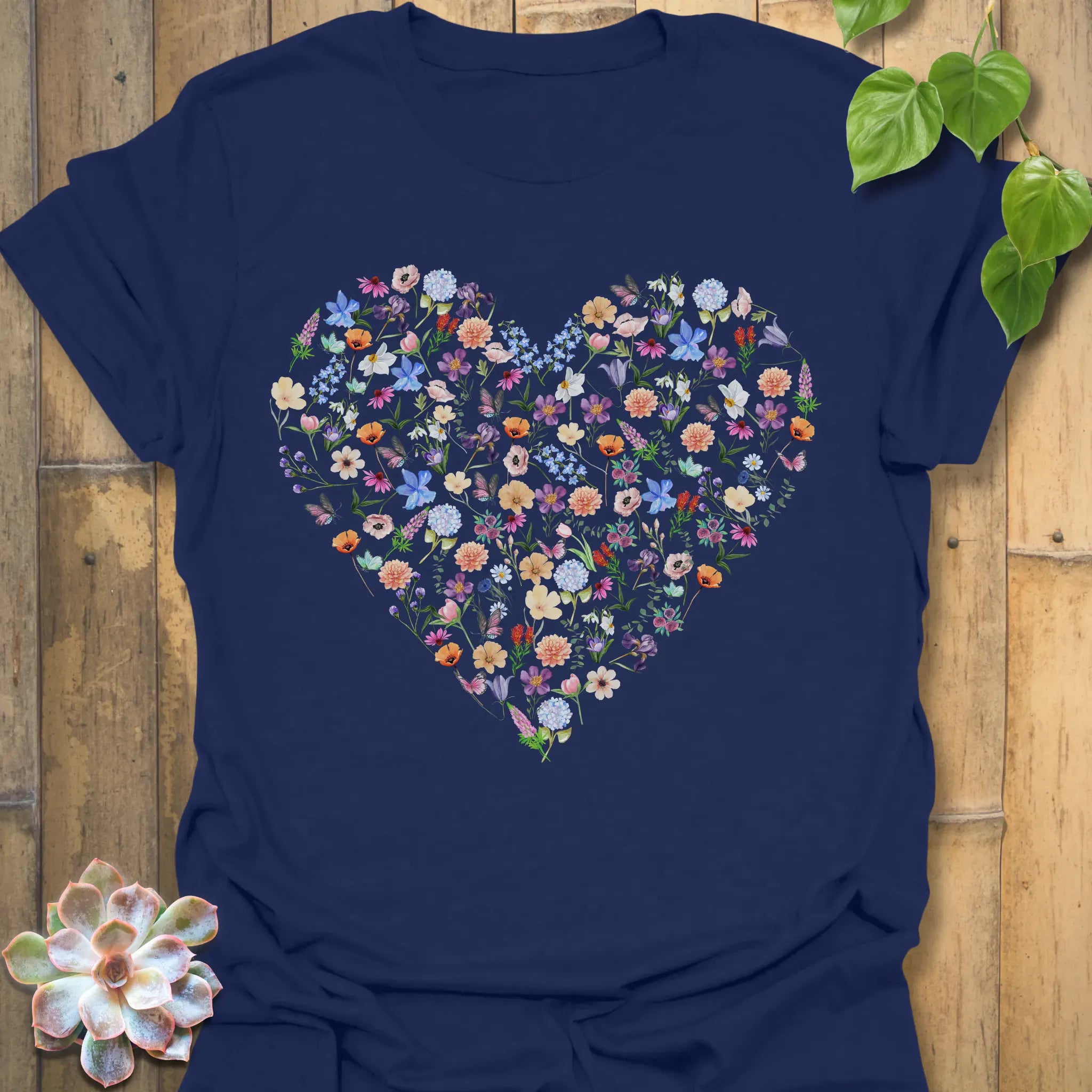 Loveheart T-shirt Navy / S T-Shirt