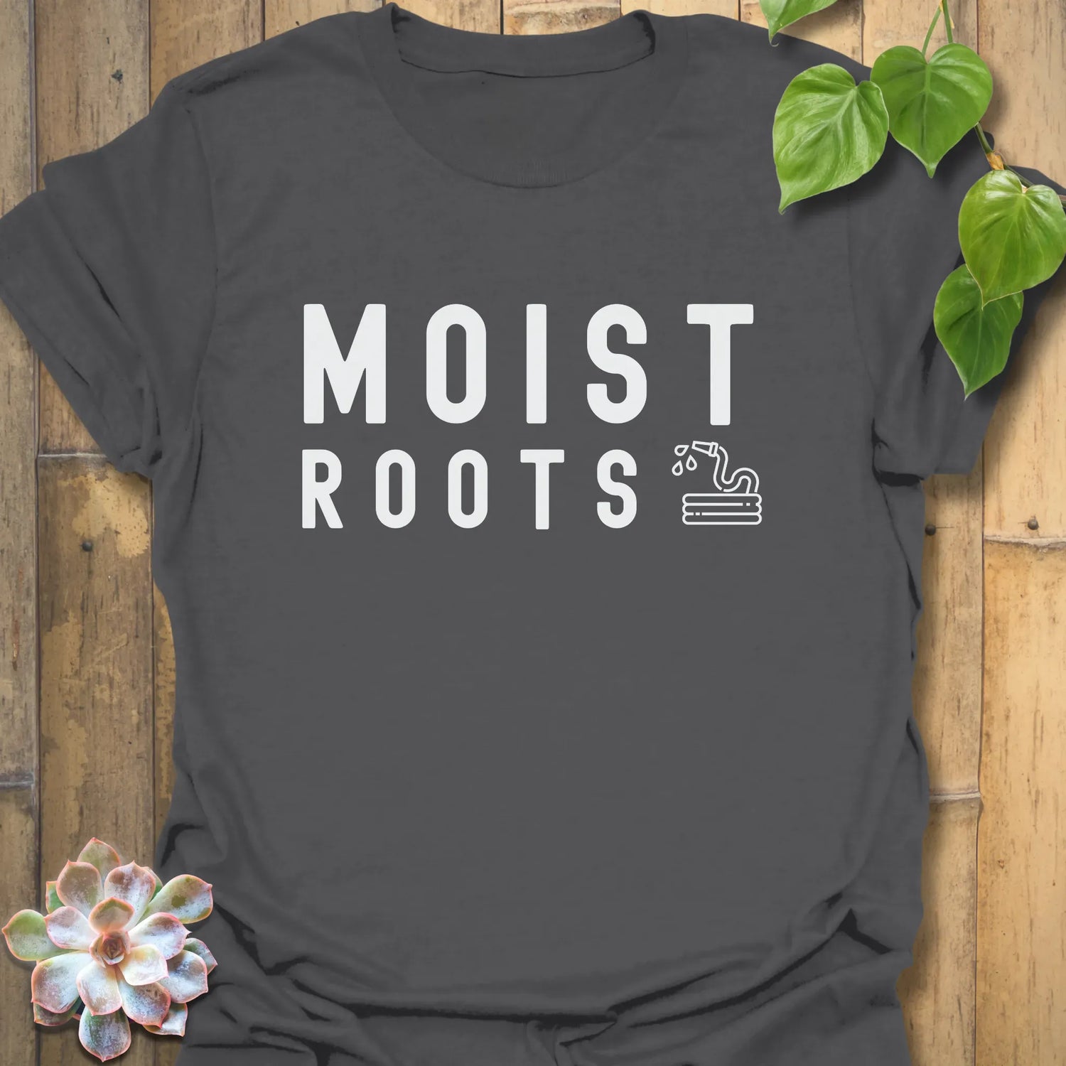 Moist Roots T-shirt Charcoal / S T-Shirt