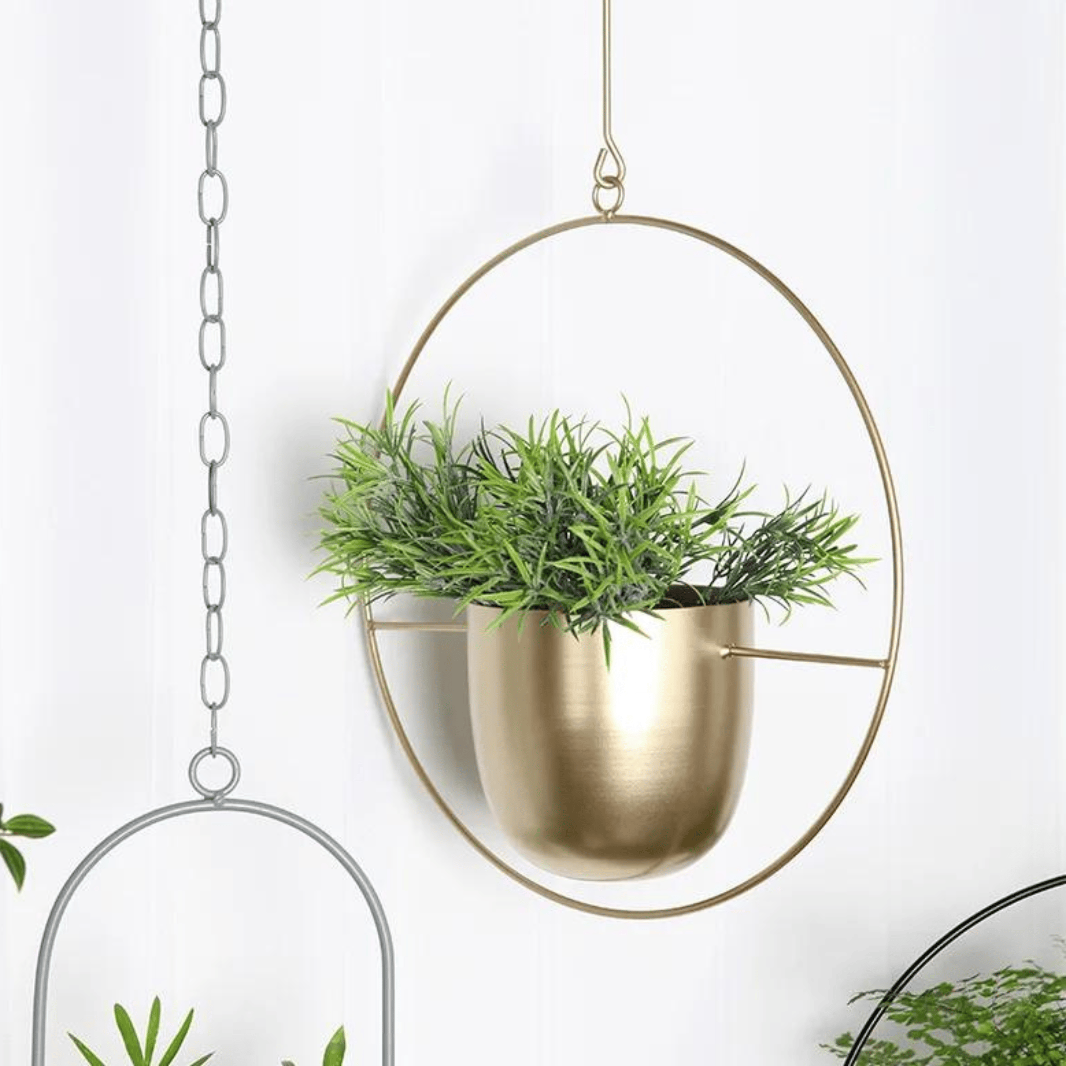 Nordic Style Metal Plant Hanger - Sturdy &amp; Durable Hanging Pots Plant holder