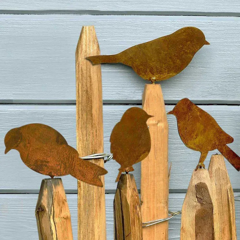 Rusty Metal Bird Ornaments - Set of 4 Lifelike Patina Metal Bird Silhouettes - Garden Fence Metal Art 4pcs set Metal Garden Art