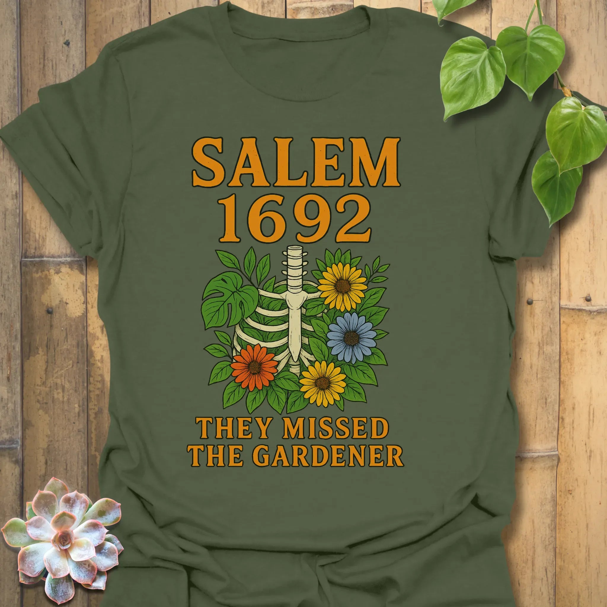 Salem 1692 T-Shirt Military Green / S T-Shirt
