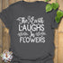 The Earth Laughs T-shirt Charcoal / S T-Shirt