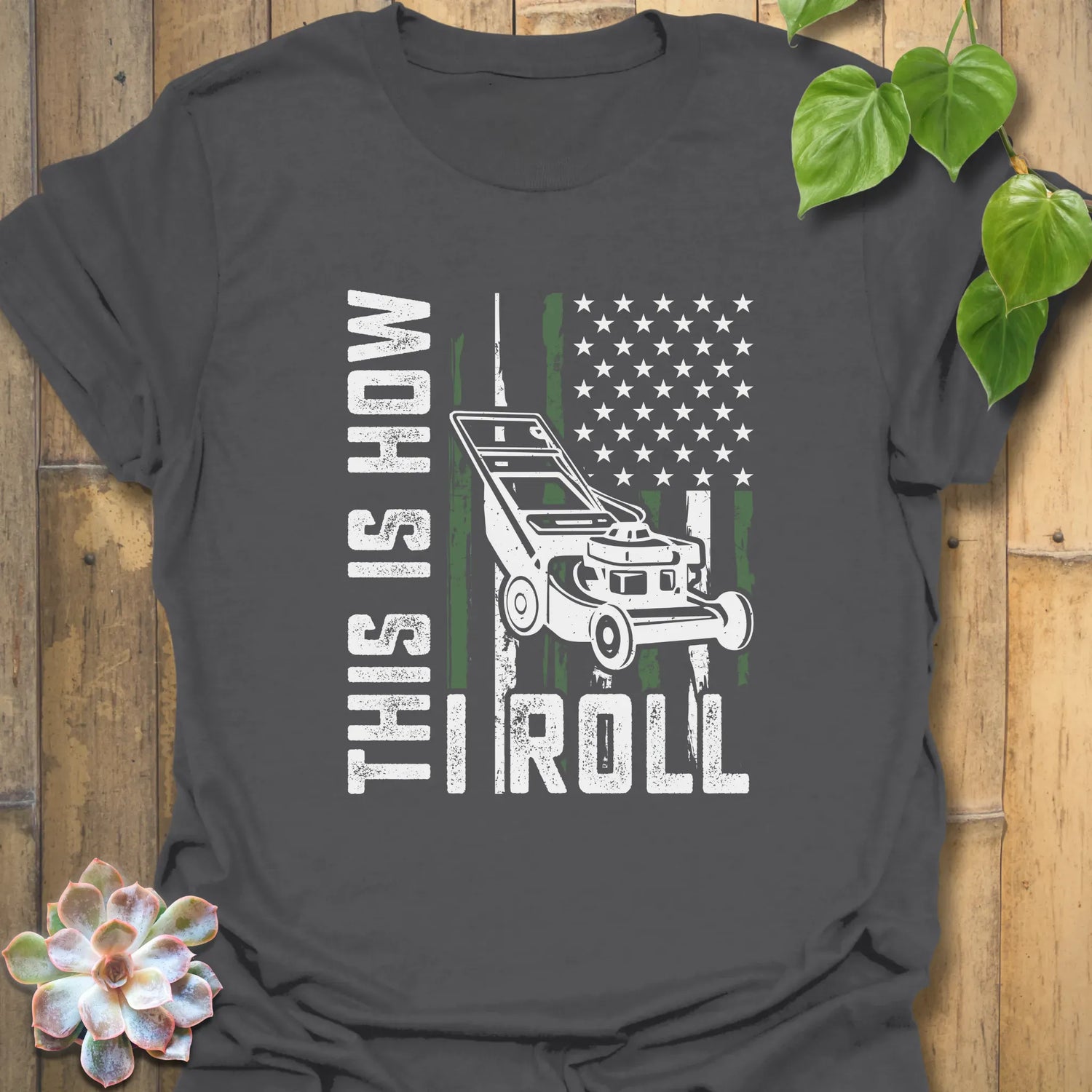 This Is How I Roll T-shirt Charcoal / S T-Shirt