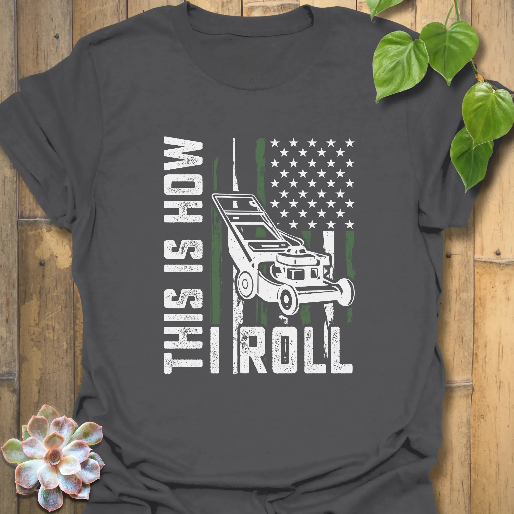 This Is How I Roll T-shirt Charcoal / S T-Shirt
