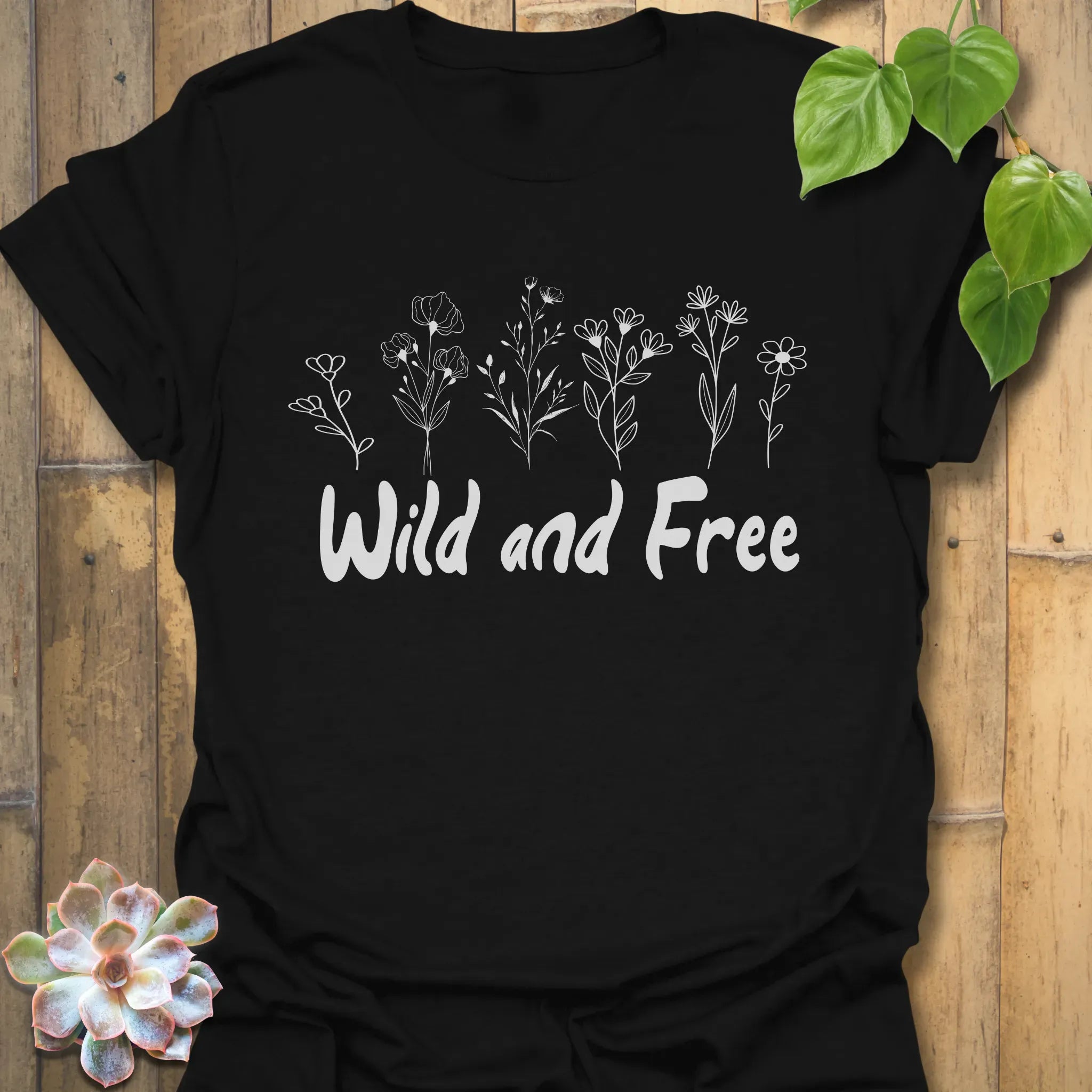 Wild And Free T-shirt Black / S T-Shirt