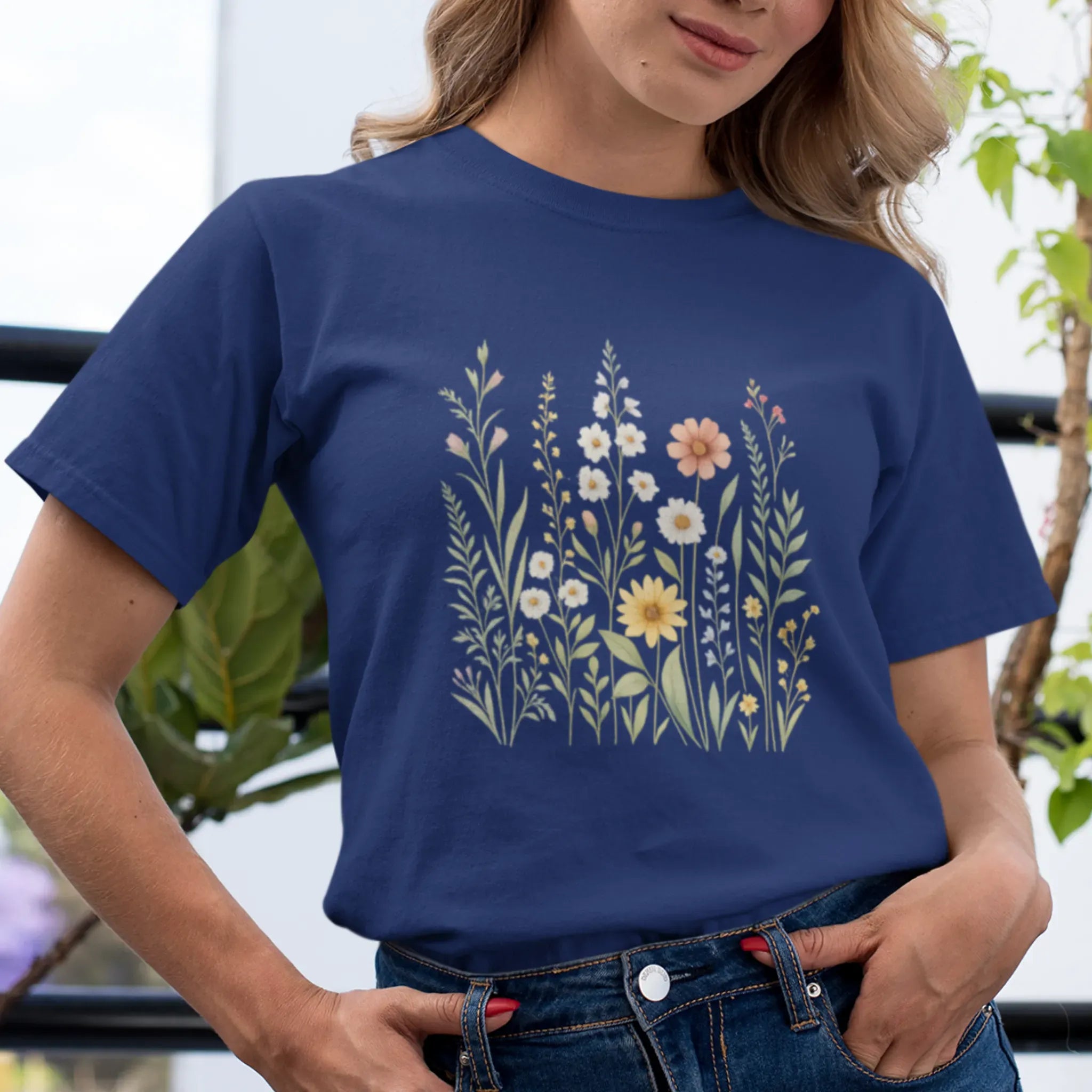 Wildflower Meadow T-shirt Navy / S T-Shirt